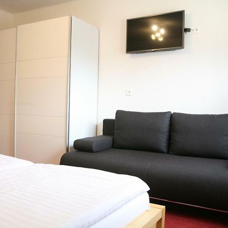 Apartment Koell Aich  Buitenkant foto